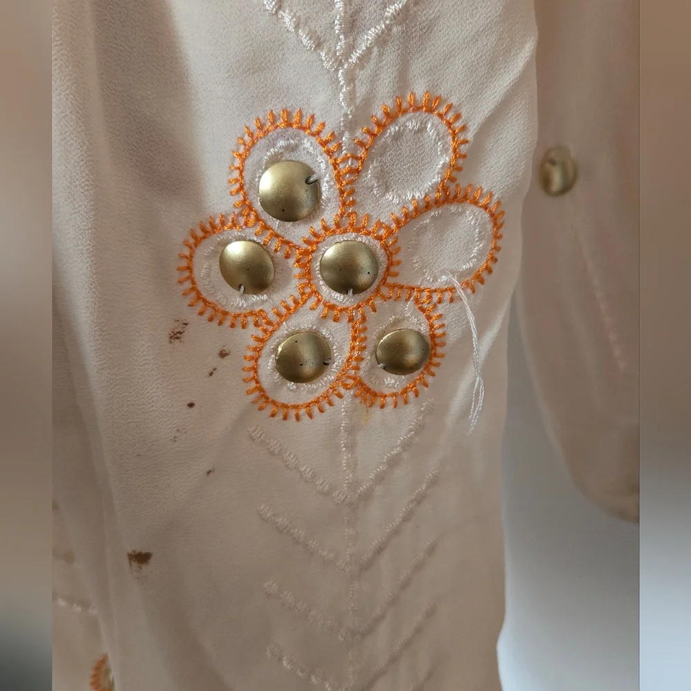 Journey Top in CreamThe Allflower Creative
